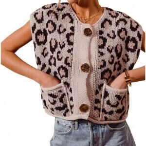 NEW SO ME aubrielle sweater vest in taupe